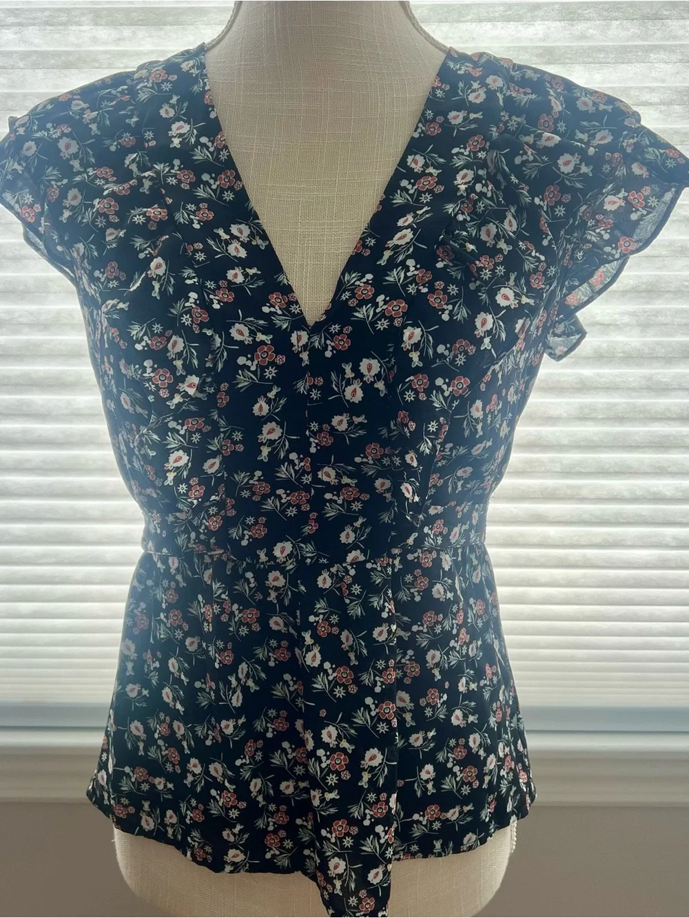 Max Studio Navy Floral V-Neck Blouse